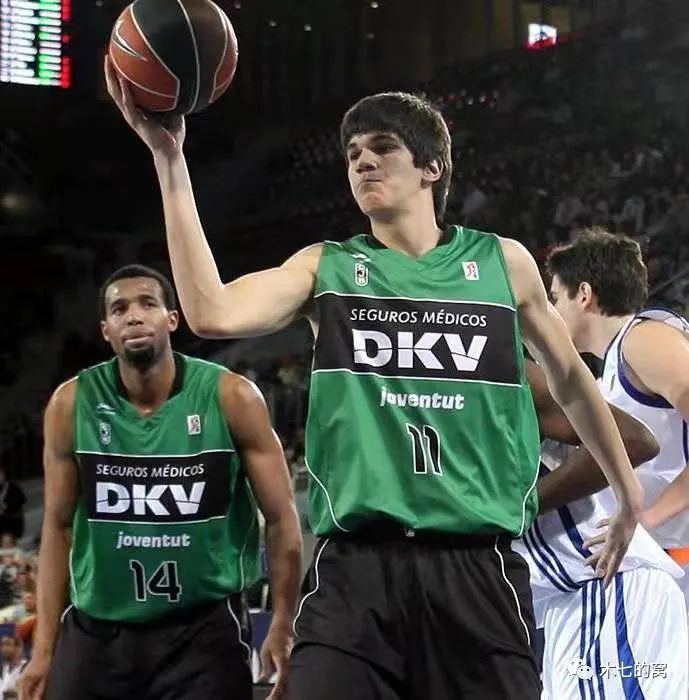 米歇尔的执 米歇尔的执