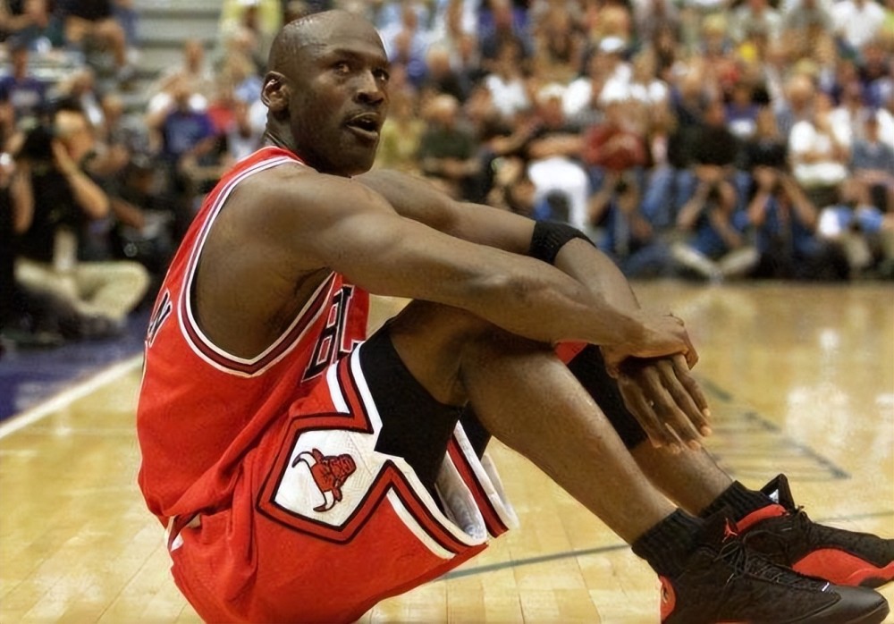 一个焕发新 一个焕发新