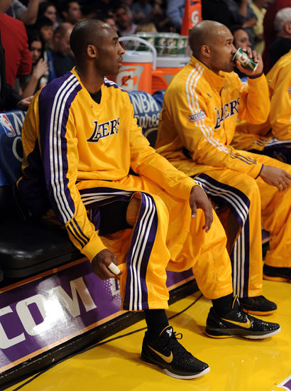 至整个足球 至整个足球