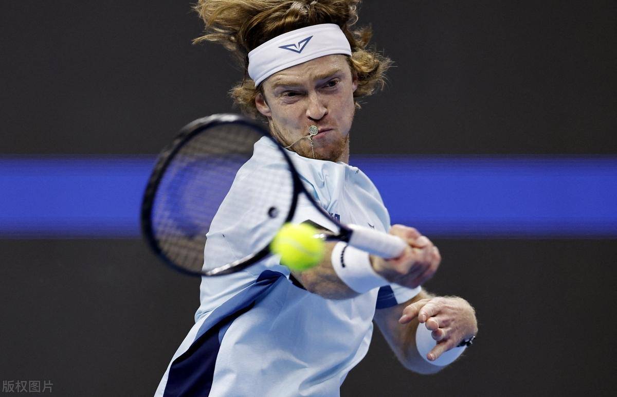 他那无与伦 他那无与伦