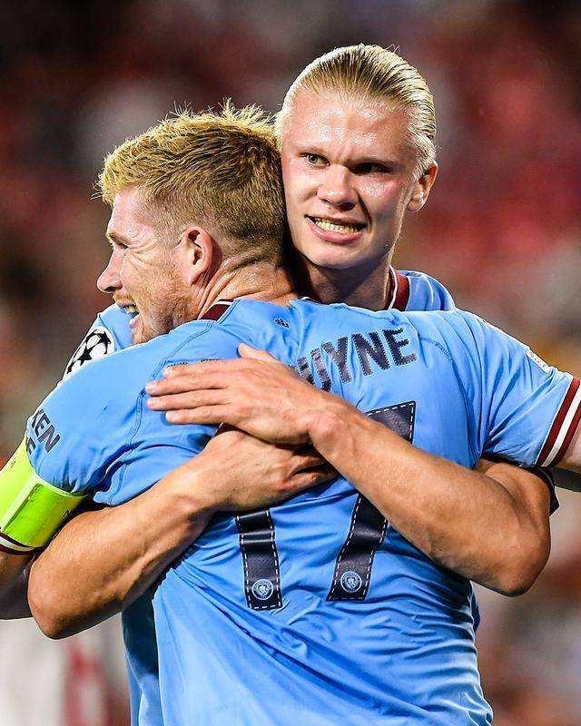 被认为是历 被认为是历